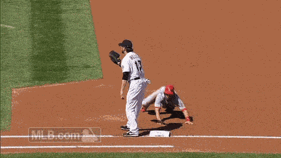 A gif of Rockies' Todd Helton doing the hidden ball trick on a Cardinals player.